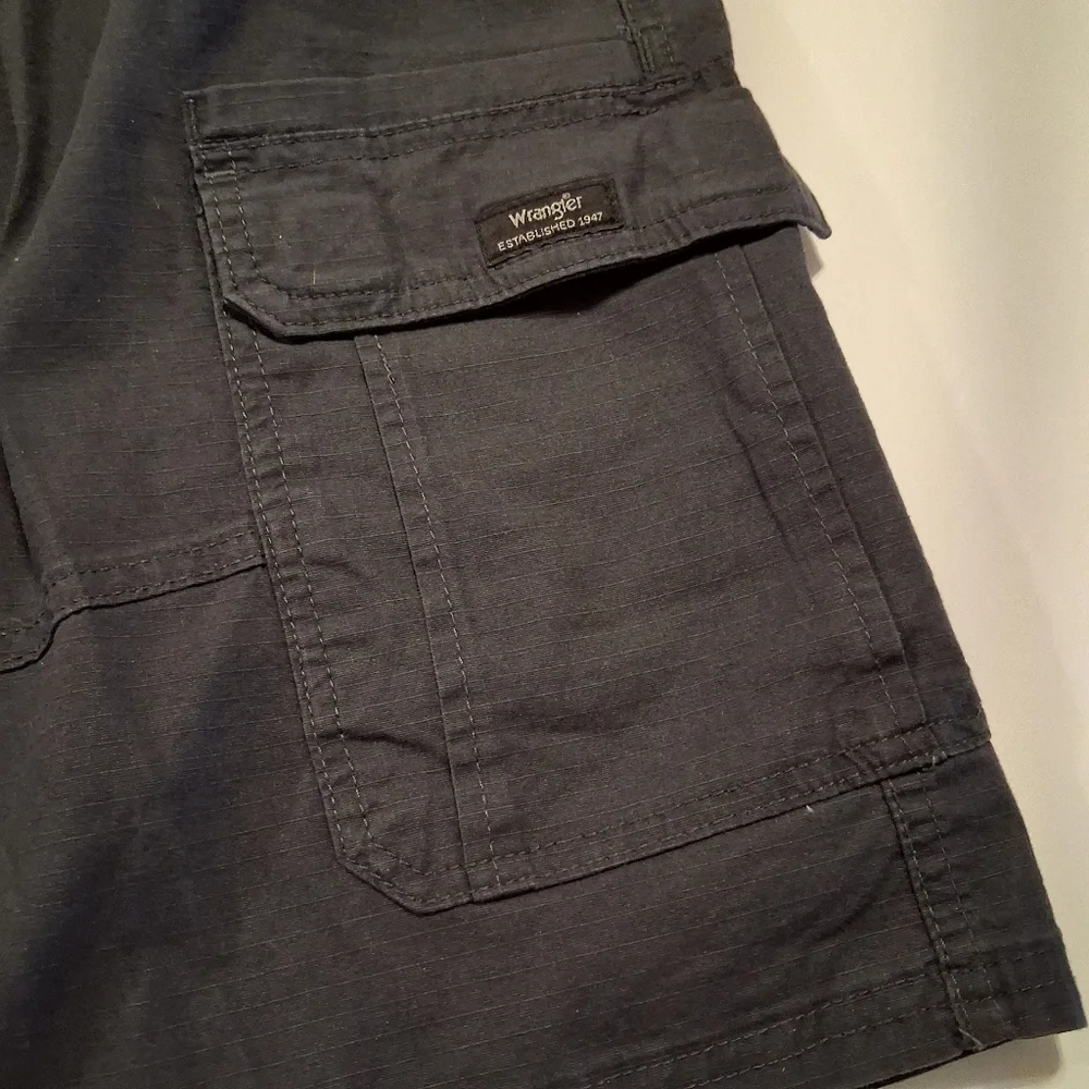 Wrangler Heritage Shorts 46x10 2 Pairs NWT